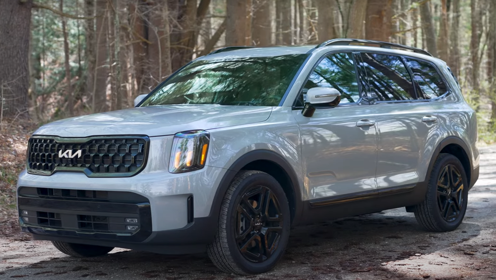 Kia Telluride vs. Toyota Sequoia