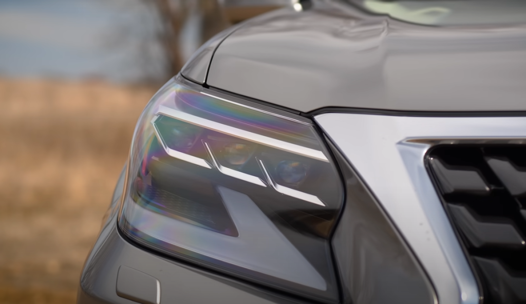 What is the Highlander Car model?