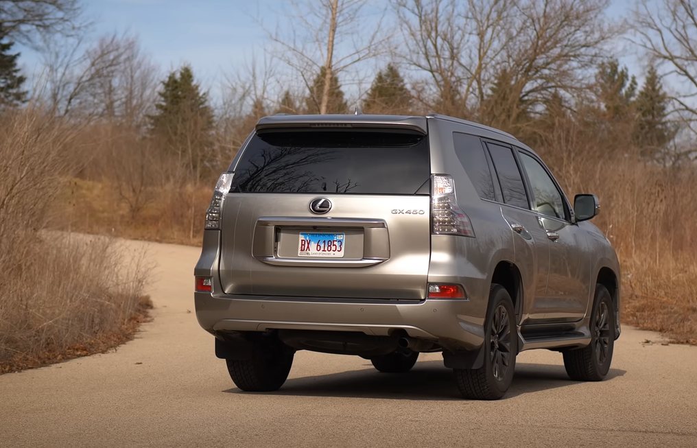 Toyota Sequoia Vs. Lexus GX 460