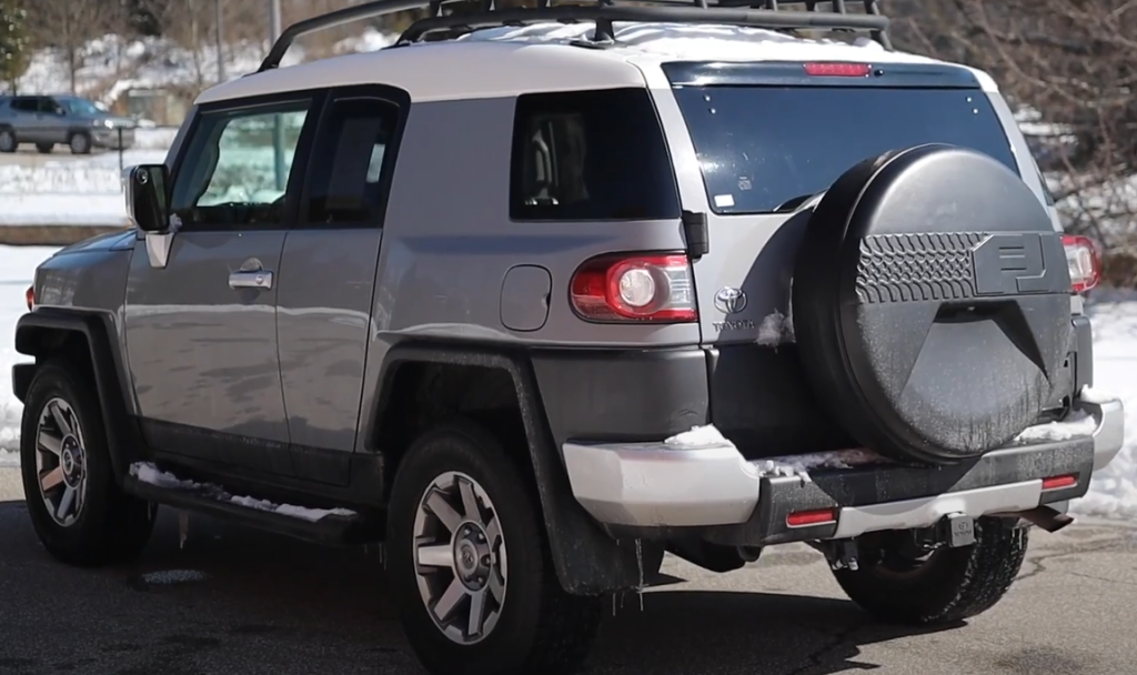 What is Toyota FJ Cruiser?