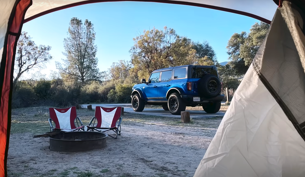 Toyota FJ Cruiser vs. Ford Bronco