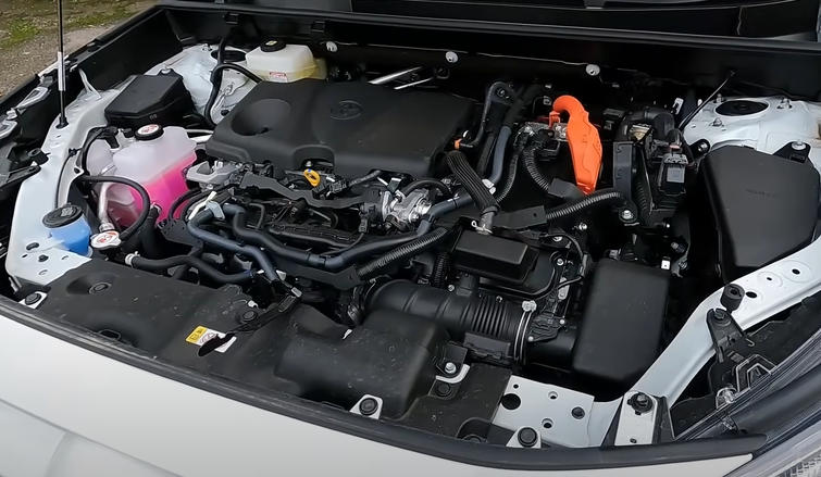 5 Reasons To Buy The Toyota RAV4 Prime